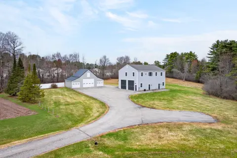 Versatile Property with Garage Bays
