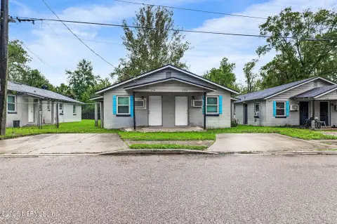 Duplex in Six-Property Portfolio