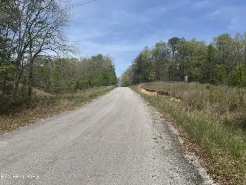 Land in Cumberland Cove