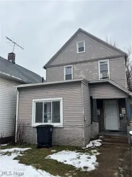 Income Property with Triplex and House