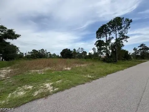 C-2 Zoned Commercial Land Lot