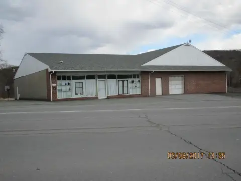 Retail and Warehouse Building