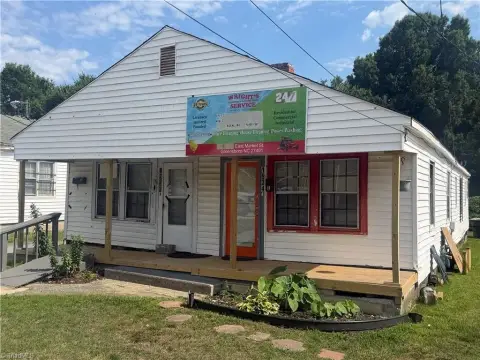 Duplex with 1-Bedroom Units