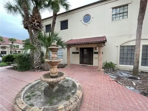 Office Space in Brook Hollow