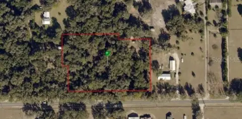 Spacious Land in De Leon Springs