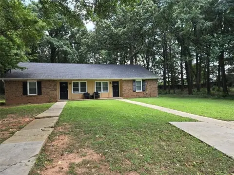 Tenant-Occupied Duplex