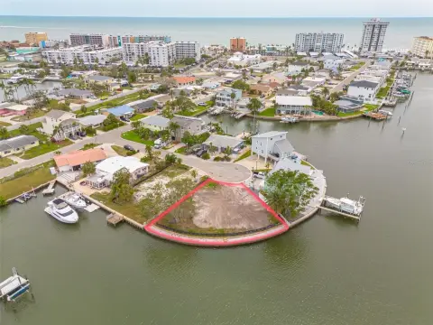 Waterfront Property in Redington Shores
