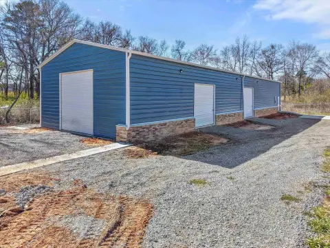 Spray-Foam Insulated Metal Shop