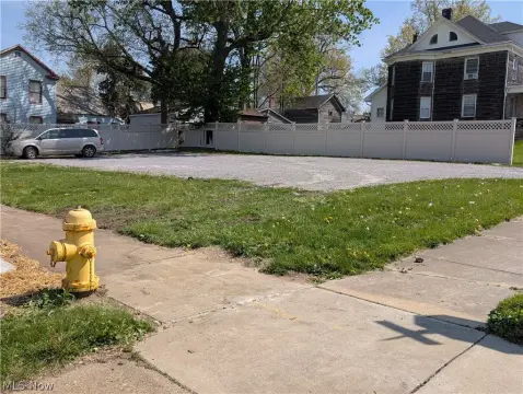 Corner Lot in Salem, OH