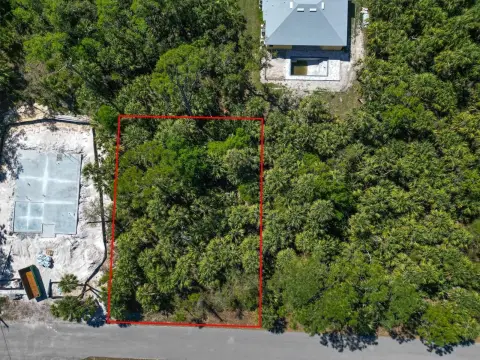 Residential Land in North Port