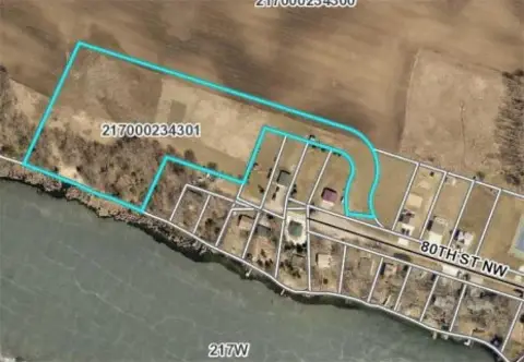 Lakefront Property Ready for Development