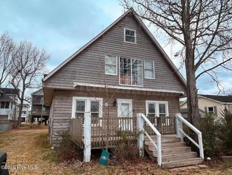 Duplex Buildable Lot Near Beach