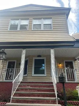 Renovated Three-Story Duplex