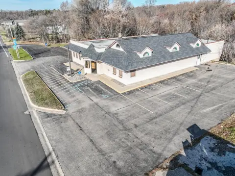 Commercial Building Near Battle Creek