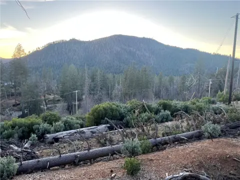 Cobb, CA Mountain View Lot