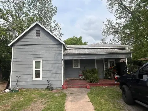 Temple Duplex with Income Potential