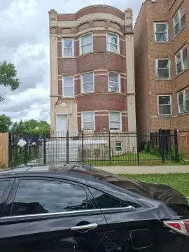 Brick 3-Flat Multifamily