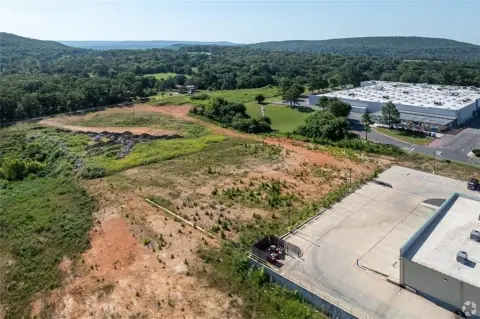 Commercial Lot in High-Traffic Area