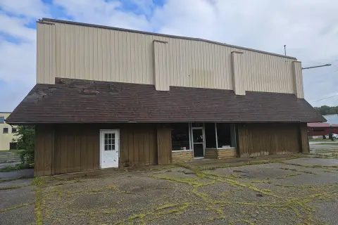 Retail Space in Downtown Ionia