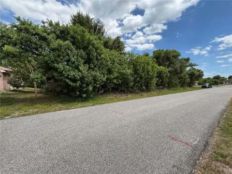 Residential Lot in Port Charlotte