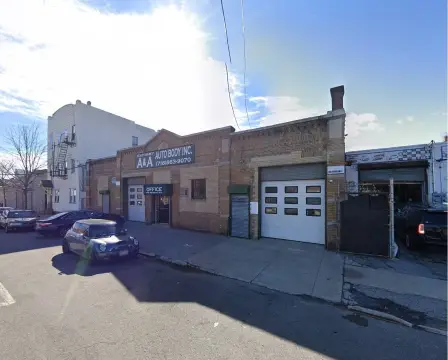 Industrial Auto Repair Warehouse
