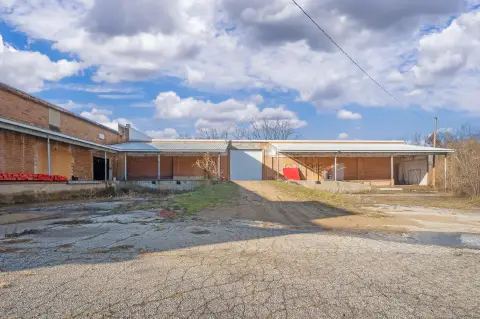 Coloma Warehouse Space for Lease