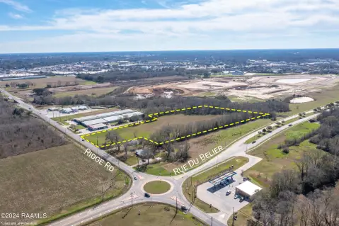 Unrestricted Land in Lafayette, LA