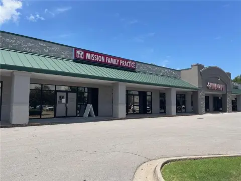 Fayetteville Medical/Dental Space Available