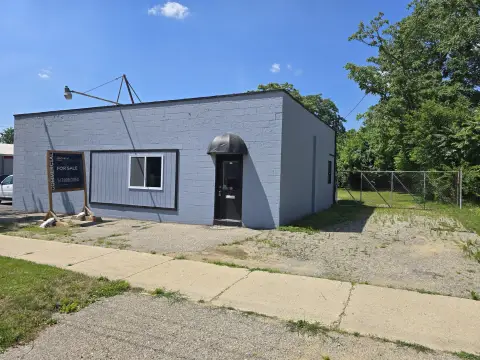General Commercial Block Building