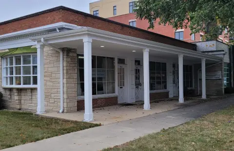 Commercial Space in Elmwood Park