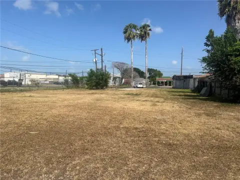 Commercial Land with Dual Access