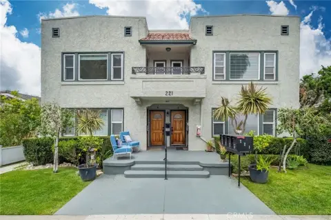 Long Beach Quadruplex Investment Opportunity