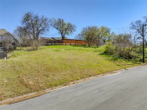 Residential Lot in Growing Sherman