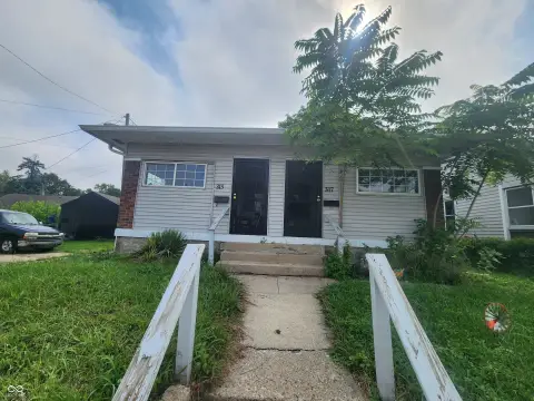 Single-Level Duplex with Basements