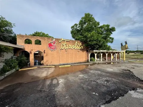 Restaurant with Historic Legacy