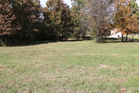 West Plains Wooded Home Site