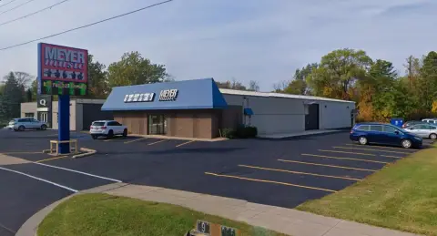 Retail Building in High-Traffic Area