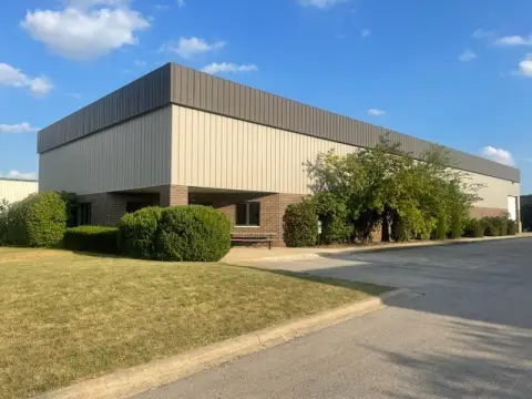 Freestanding Warehouse with Mezzanine