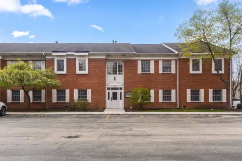 Updated Office Condo Suite