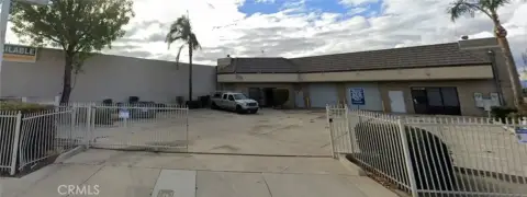 Riverside Commercial Property For Sale