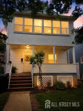 Two-Unit Residential Income Duplex