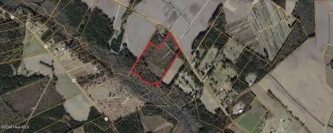 Large Acreage in Lumber Bridge