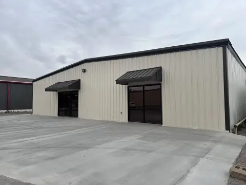 Flex Space with Warehouse and Offices