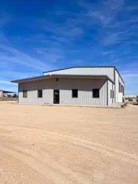 Midland Shop/Office Combo on Acres