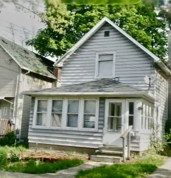Upstairs/Downstairs Duplex Investment