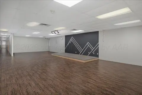 Amarillo Commercial Building on Corner