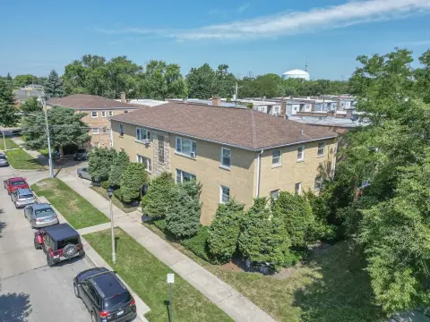 Six-Unit Apartment Building Corner