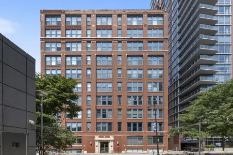 Live/Work Space in Printer's Row