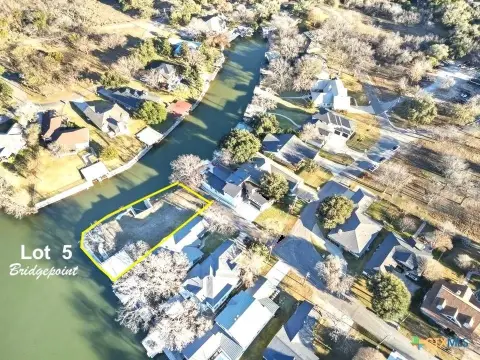 Lake LBJ Waterfront Point Lot