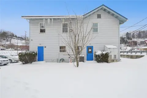 Adaptable Commercial Space For Sale